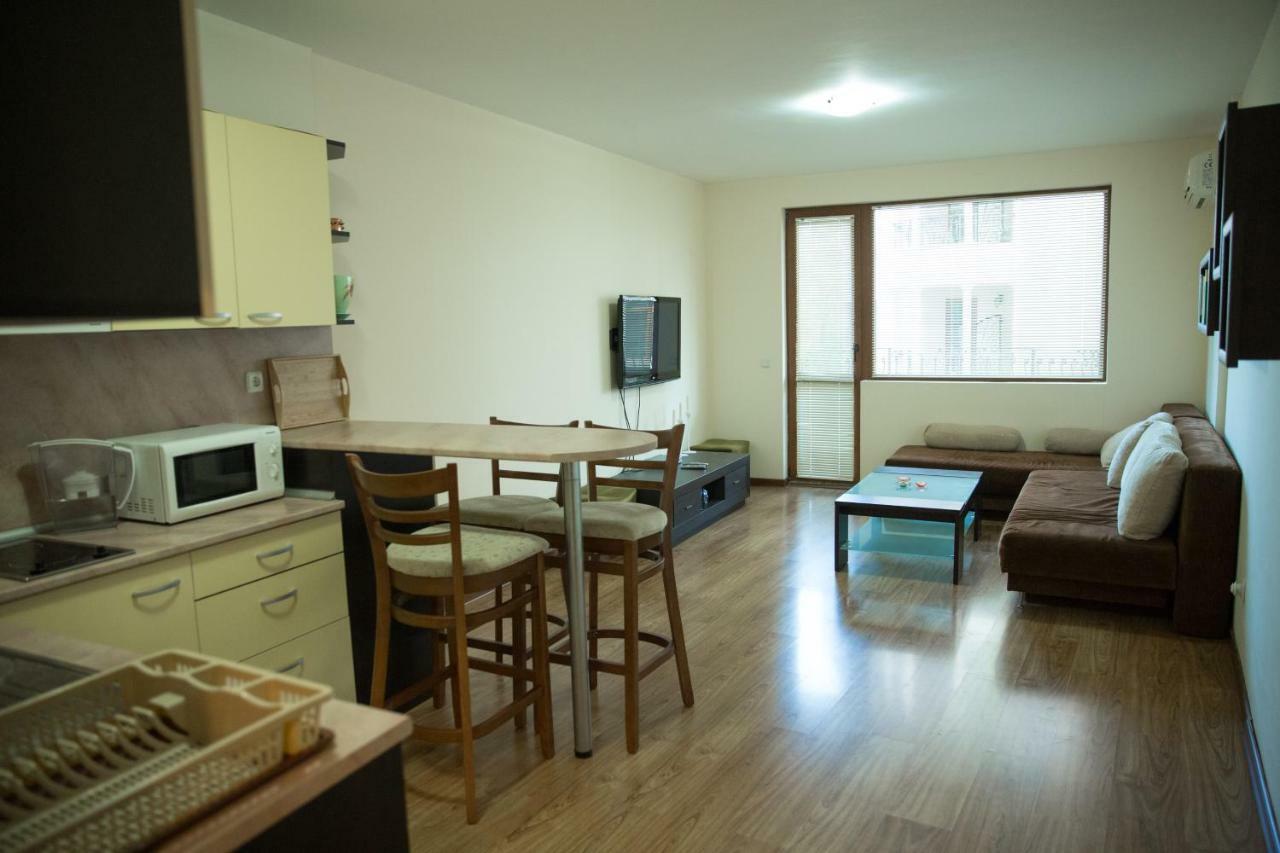 Vendela Apartment Св. Св. Константин и Елена Екстериор снимка